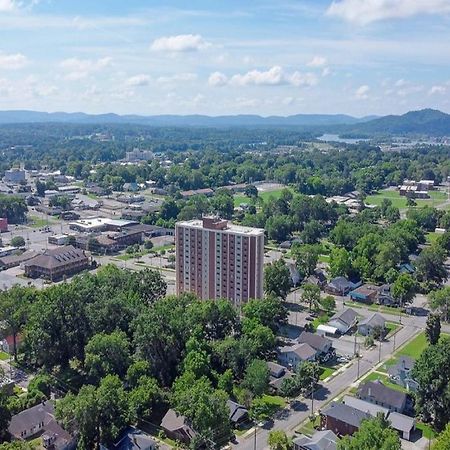 Cozy 1 Bedroom Apartment In Downtown Gadsden, Al Eksteriør billede